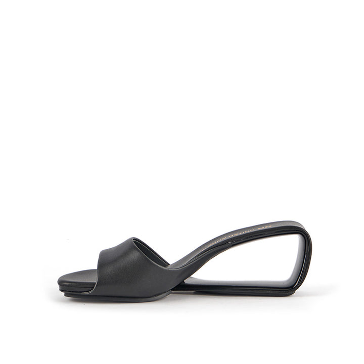 United Nude Mobius Mid Black Klapki na Obcasie Czarne