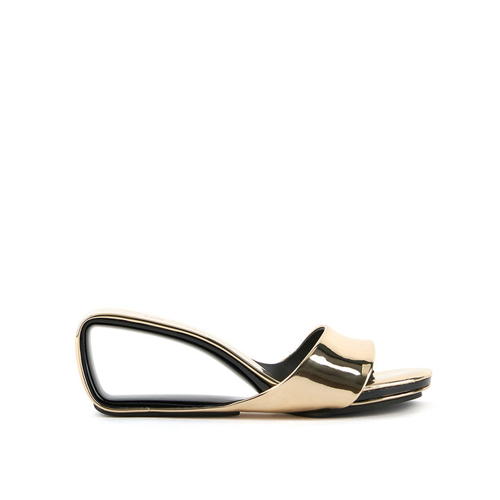 United Nude Mobius Mid Gold II Klapki na Obcasie Złote