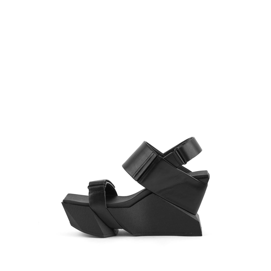 BRUTT SANDAL