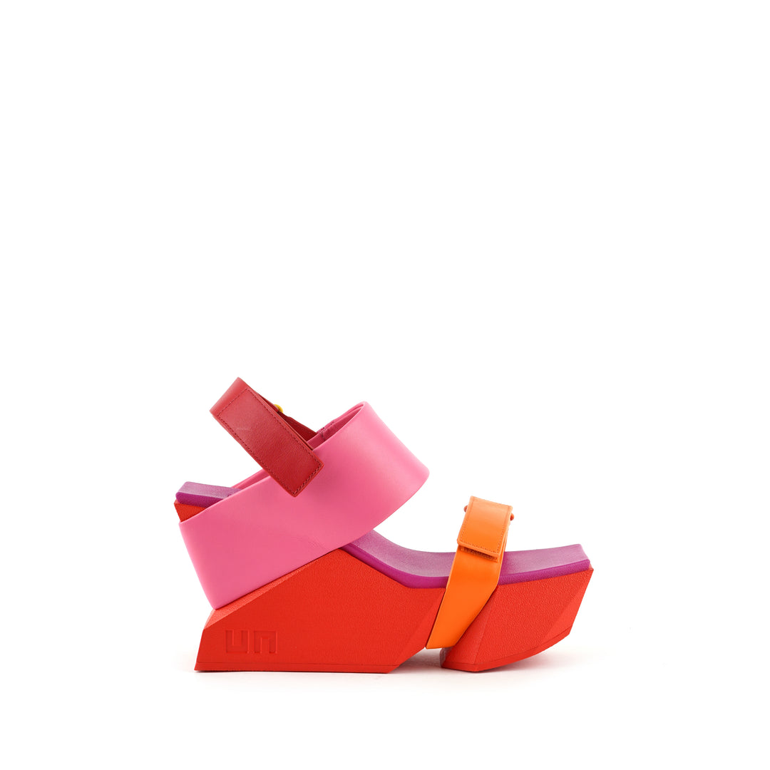 BRUTT SANDAL