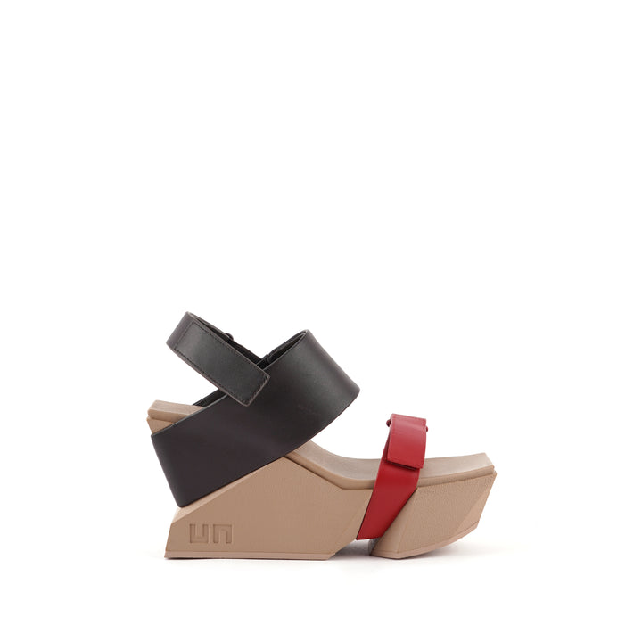 BRUTT SANDAL