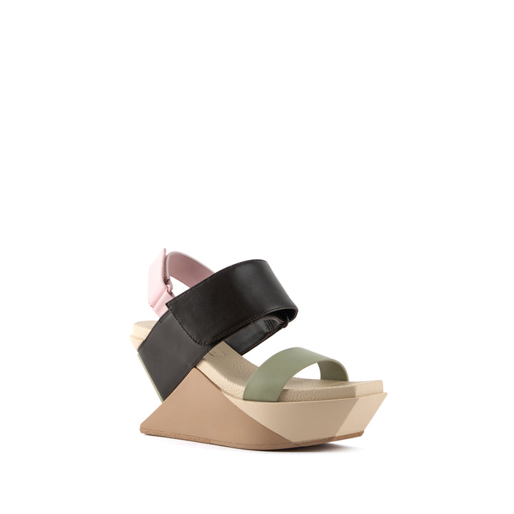 DELTA WEDGE SANDAL