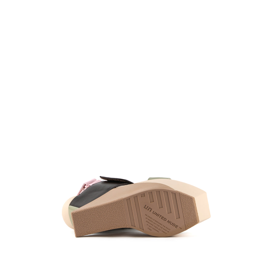 DELTA WEDGE SANDAL