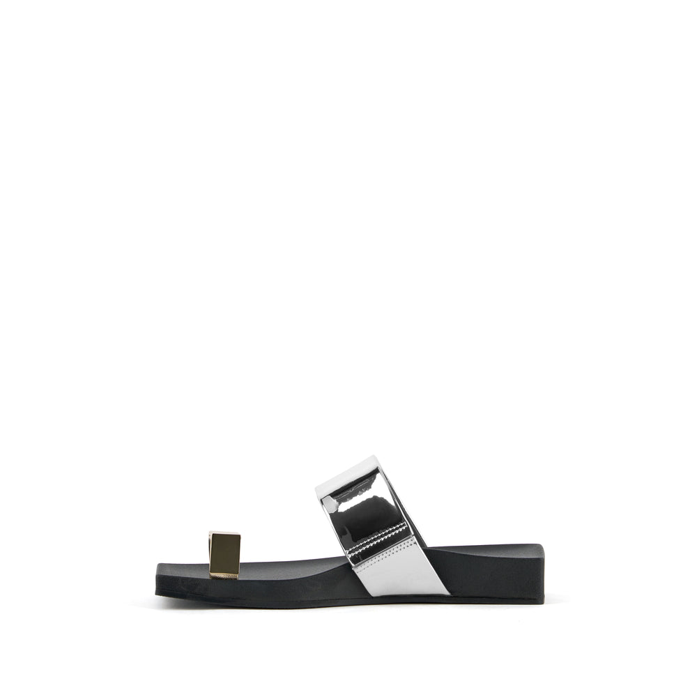 LOOP TOE LO Cube Ring Silver